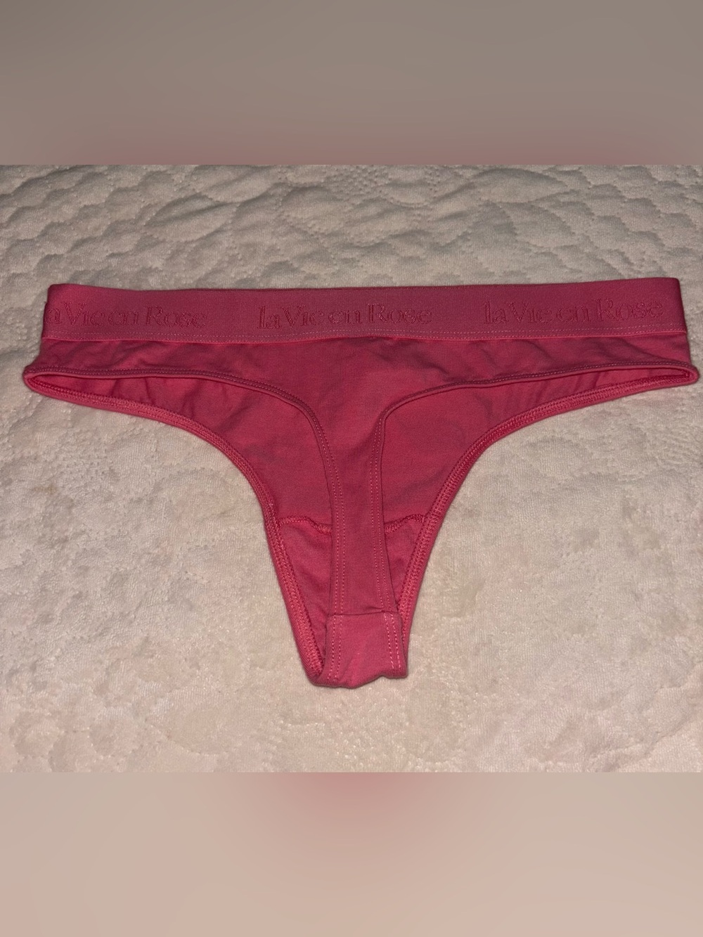 New Pink Cotton Thong from La vie en rose - Picture 3 of 3